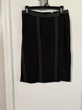 Ann Taylor petite Black Stitch-Detail Pencil Skirt size 2